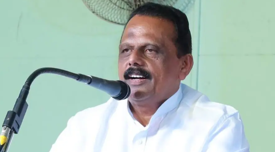 Former Piravom Municipal Chairperson Resigns, Alleges Congress in Piravom Has ‘Surrendered to Anoop Jacob’